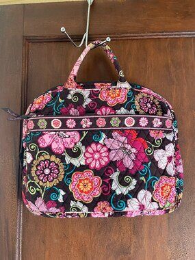 Vera Bradley Soft Laptop  Case/Sleeve Retired Pattern Pirouette Pink